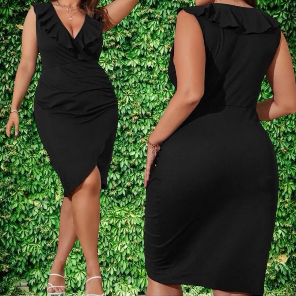 🆕 RUFFLE TRIM RUCHED DRESS